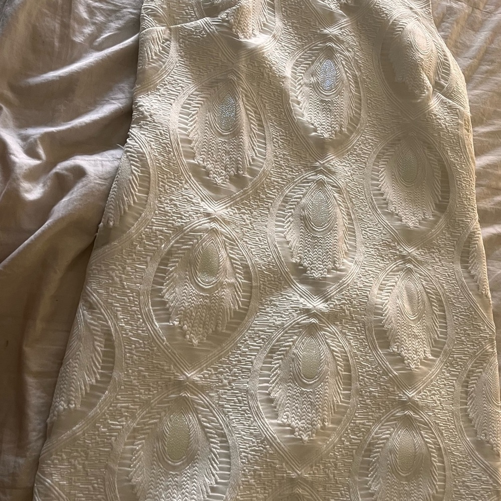 Badgley Mischka Dress white peacock feather pattern shift dress office casual 6